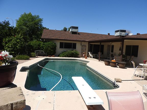 2nd image of 9801 N 49th Ln