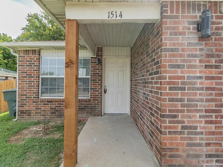 1514 N Dawn Dr — Photo 20