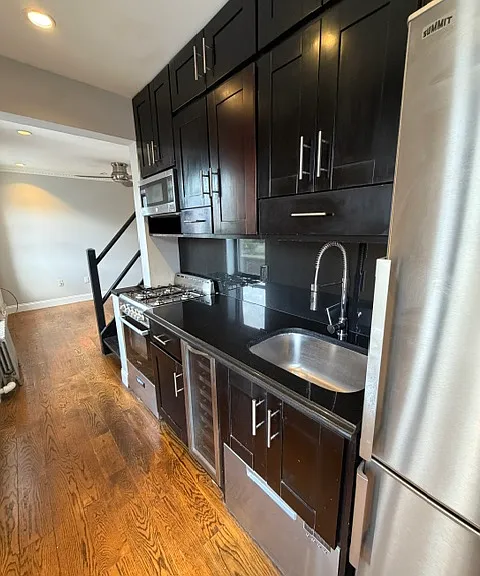 158 Avenue C #6 — Photo 5