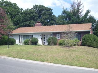 202 Low Gap Rd, Princeton, WV 24740