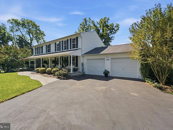 4th image of 120 Amberleigh Dr