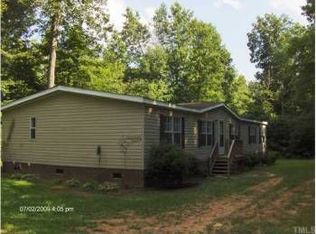 158 Colonial Estates Rd, Roxboro, NC 27574