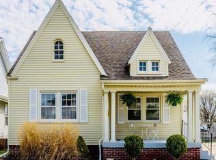 1620 Fairhill Rd, Fort Wayne, IN 46808