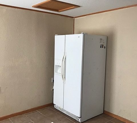 5th image of 726 Marquette Dr