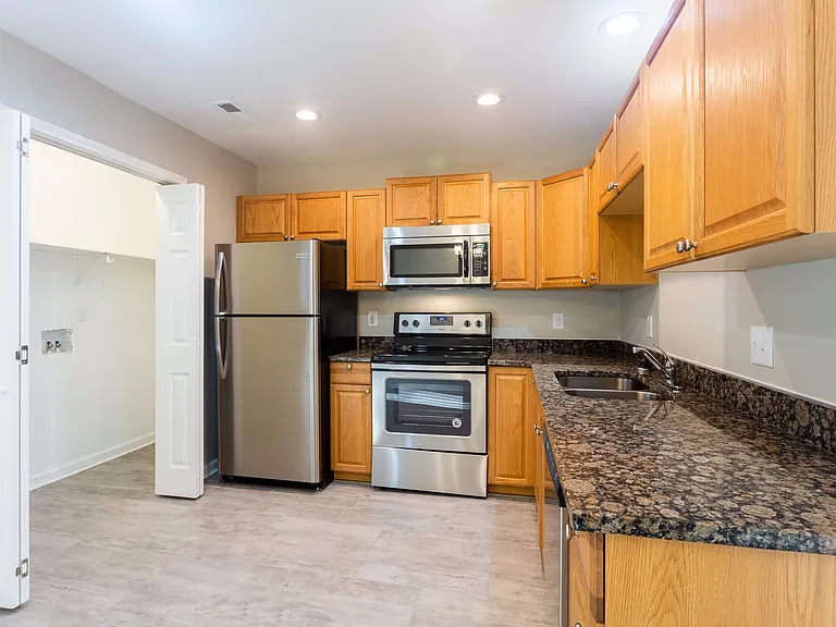 Magnolia Heights — Photo 14