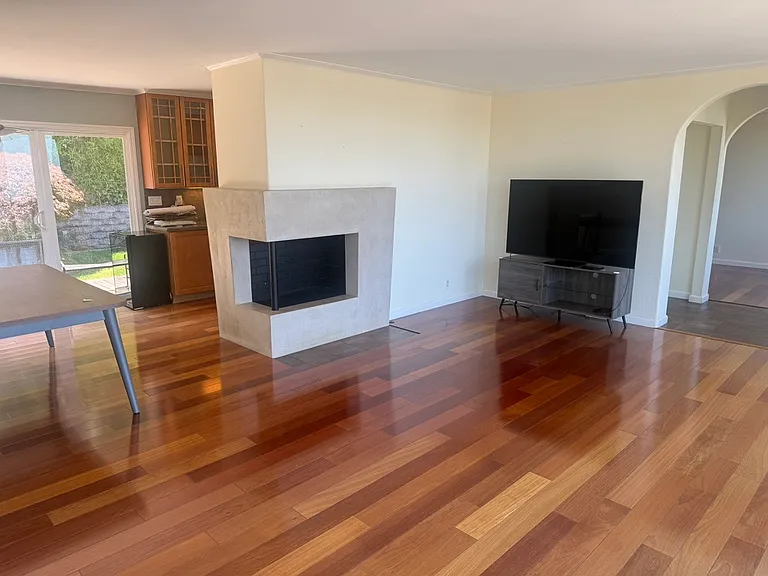 800 Buckland Ave — Photo 22