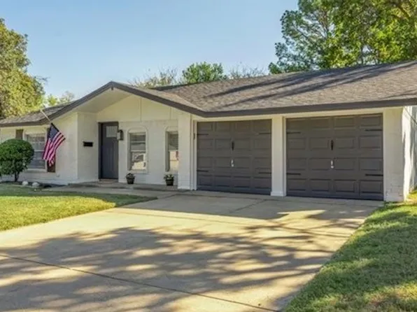 1003 Shady Oak Dr, Grapevine, TX 76051