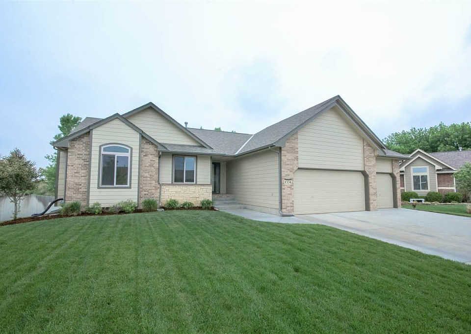 8304 W Candlewood Cir, Wichita, KS 67205 Zillow