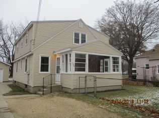 1908 Harding Ave #1, Muskegon, MI 49441