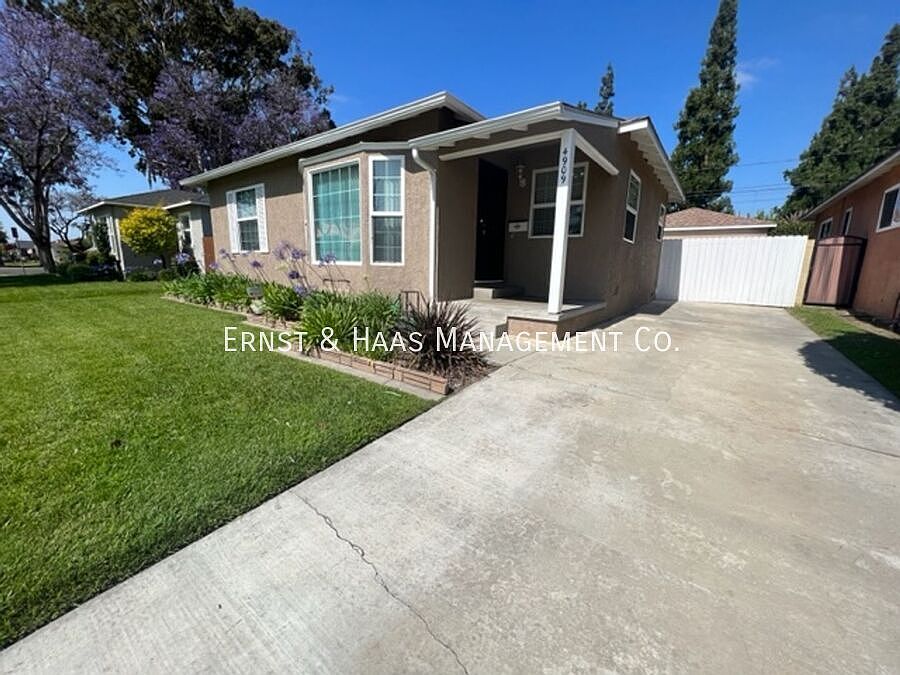 1st image of 4909 Dunrobin Ave