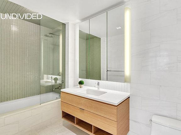 5th image of 303 E 33rd St APT 4C