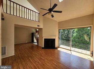 7731 Inversham Dr APT 157, Falls Church, VA 22042