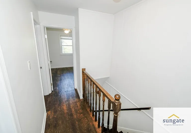 217 W Edgevale Rd — Photo 19