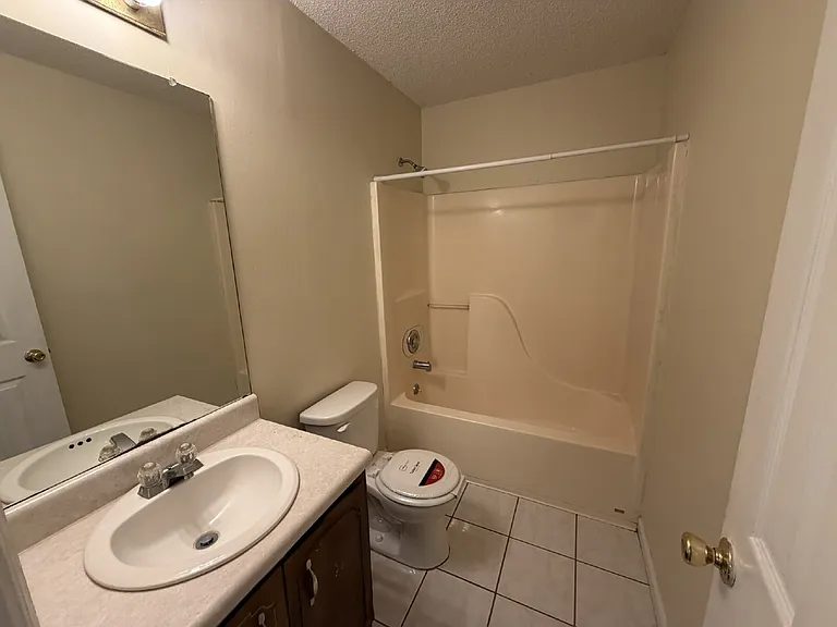 1477 Ben Gay Way — Photo 10