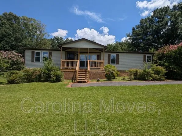 220 Farrs Rd, Easley, SC 29640