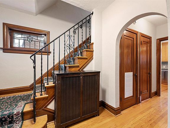 2nd image of 7027 Stanford Ave