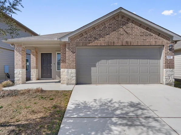 352 Sickle Loop, Uhland, TX 78640