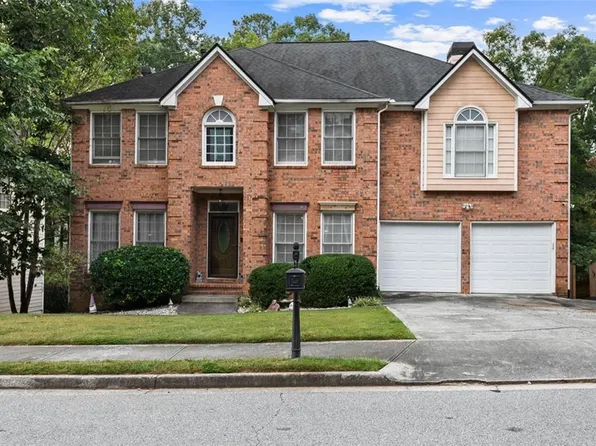 645 Mountain Oaks Pkwy, Stone Mountain, GA 30087