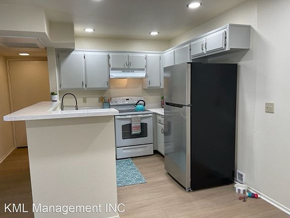 4th image of 421 Waldo Ave APT 108