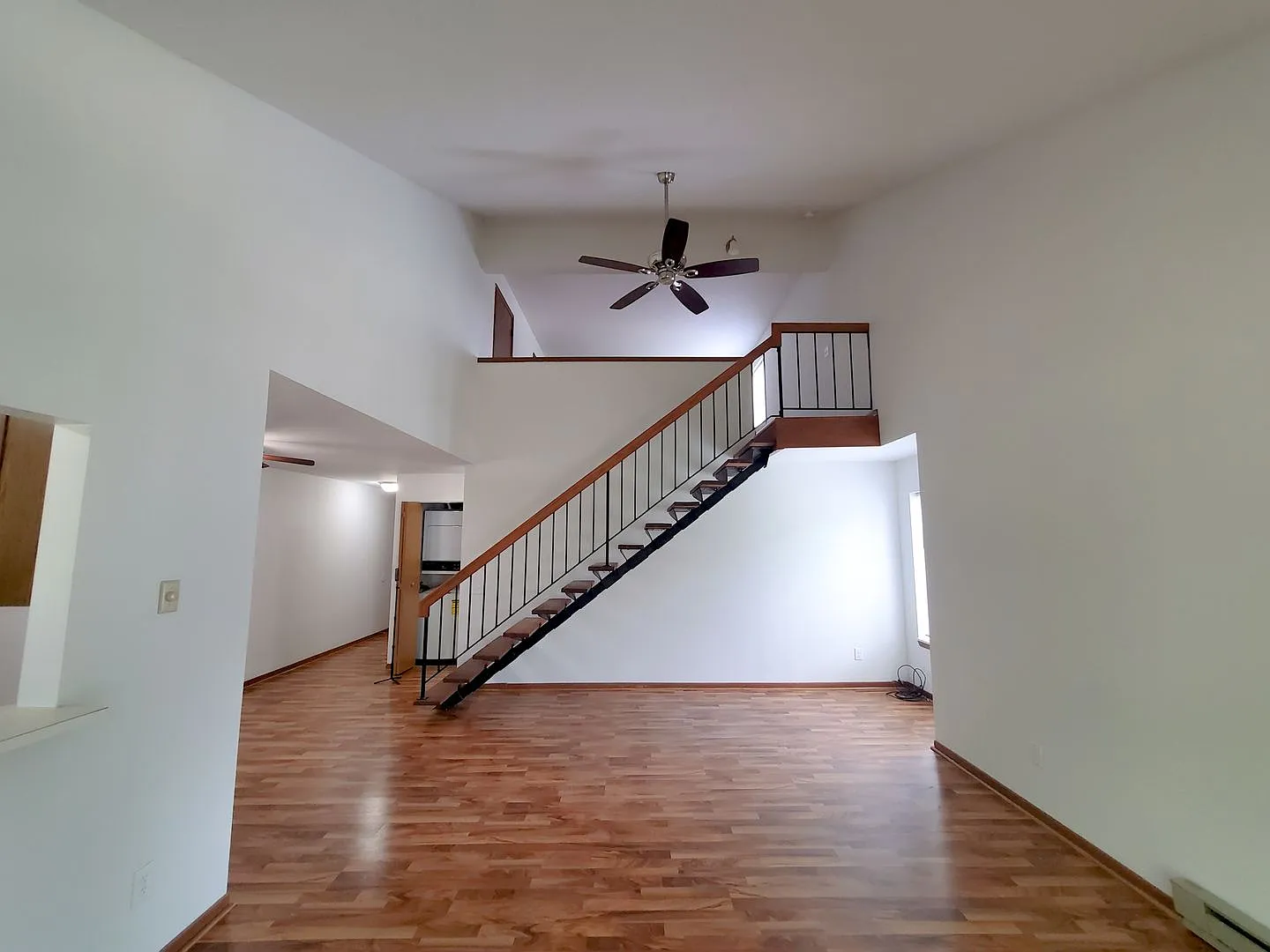 Orchard Village Apartments — Photo 4