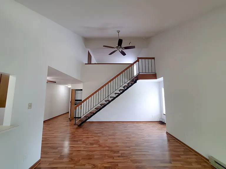 Orchard Village Apartments — Photo 149