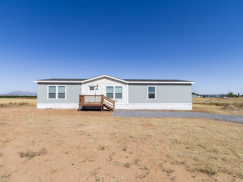 1st image of 4 Gallinas Cir