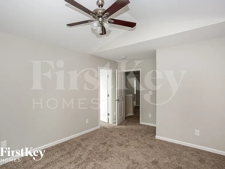 4944 Rockwood Rd — Photo 11