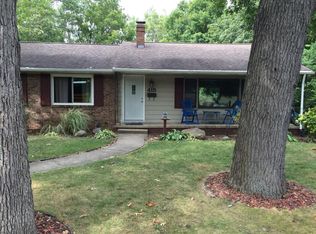 415 Wooster Rd APT B, Winona Lake, IN 46590