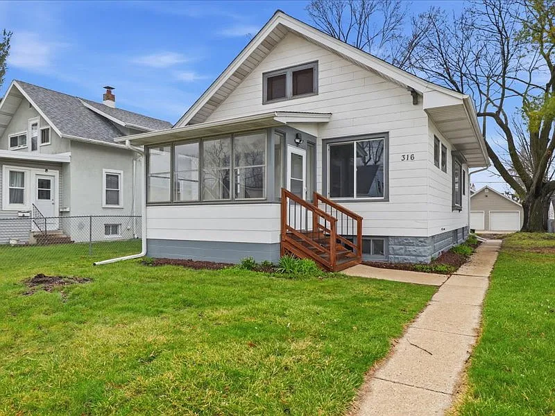 316 Harrison Ave