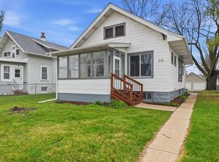 316 Harrison Ave, Waukesha, WI 53186