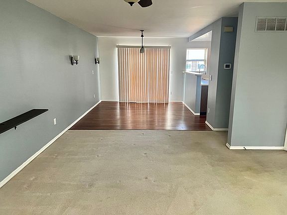 3rd image of 3132 Park Hampton Ct
