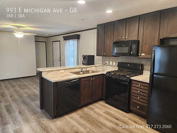 4th image of 993 Michigan Ave E #G8