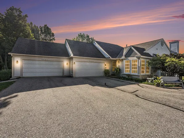 3333 Golfview Dr NW, Grand Rapids, MI 49544