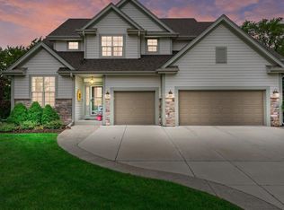 6244 Bald Eagle Rd, Racine, WI 53406