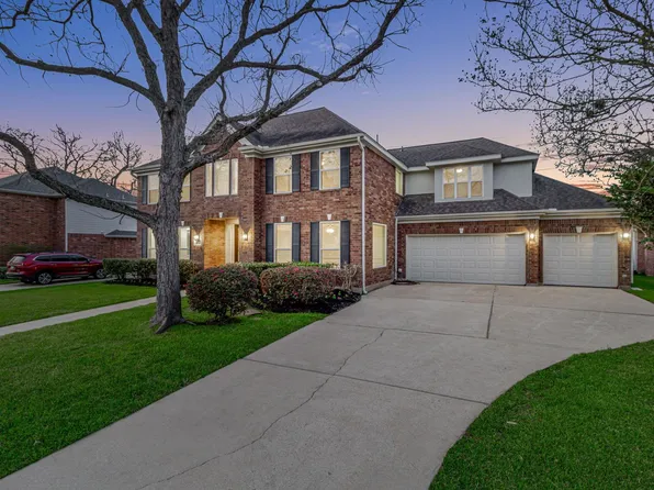 1202 Plantation Dr, Richmond, TX 77406