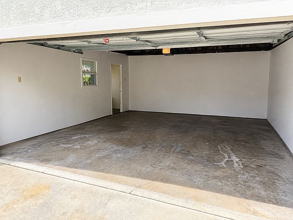5th image of 63 S Loma Pl