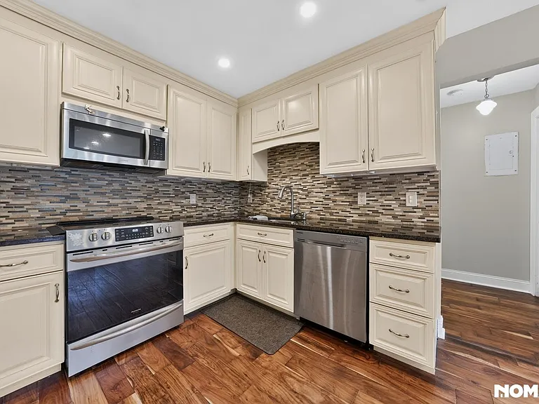 5 Loudon Dr #2 — Photo 9