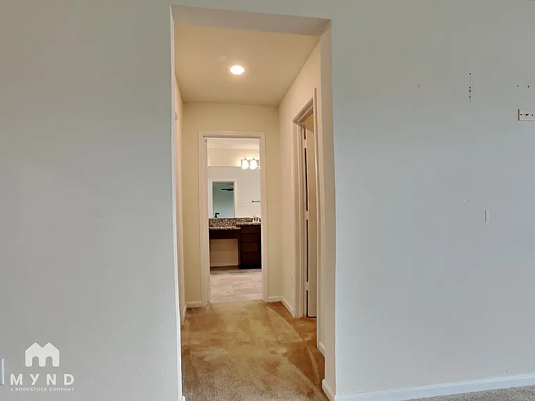 1706 Claire Creek Ct — Photo 23