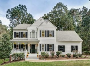 12113 Point Placid Dr, Midlothian, VA 23112