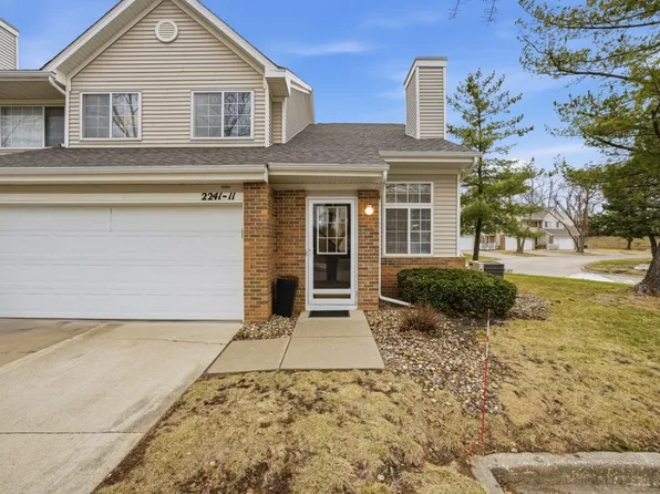 2241 Grand Ave Unit 11, West Des Moines, IA 50265