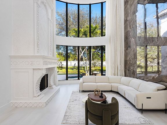 5th image of 17606 Circle Pond Court