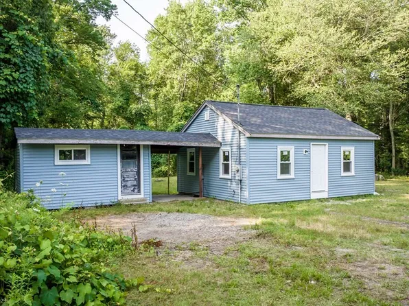 44 County Rd, East Freetown, MA 02717