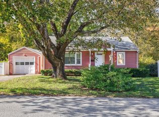 83 Stoneleigh Rd, Holden, MA 01520