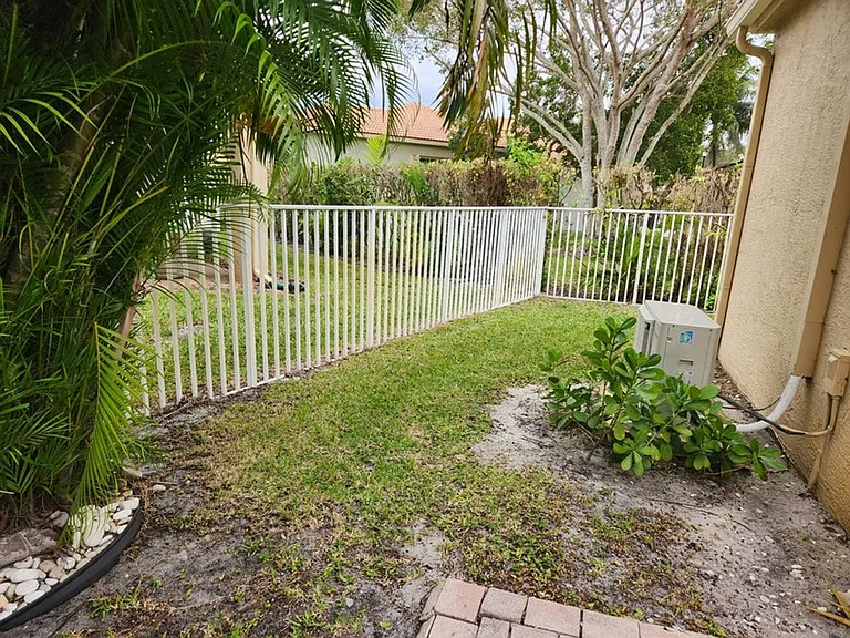 2564 Sandy Cay — Photo 16