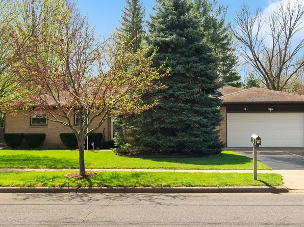921 Troy Dr, Madison, WI 53704