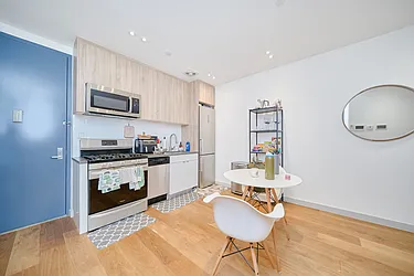 Rented by Living New York