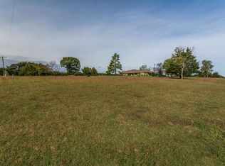 54 W Acres Rd, Whitesboro, TX 76273