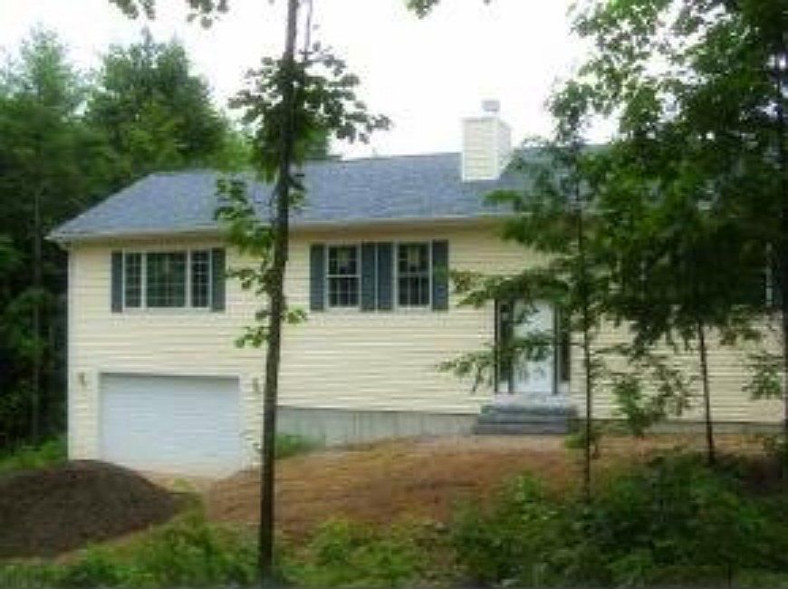1st image of 26 Riverwood Cir