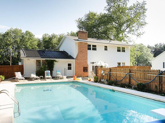 9364 bunkerhill-127