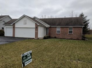 3077 Hamlin Dr, Machesney Park, IL 61115